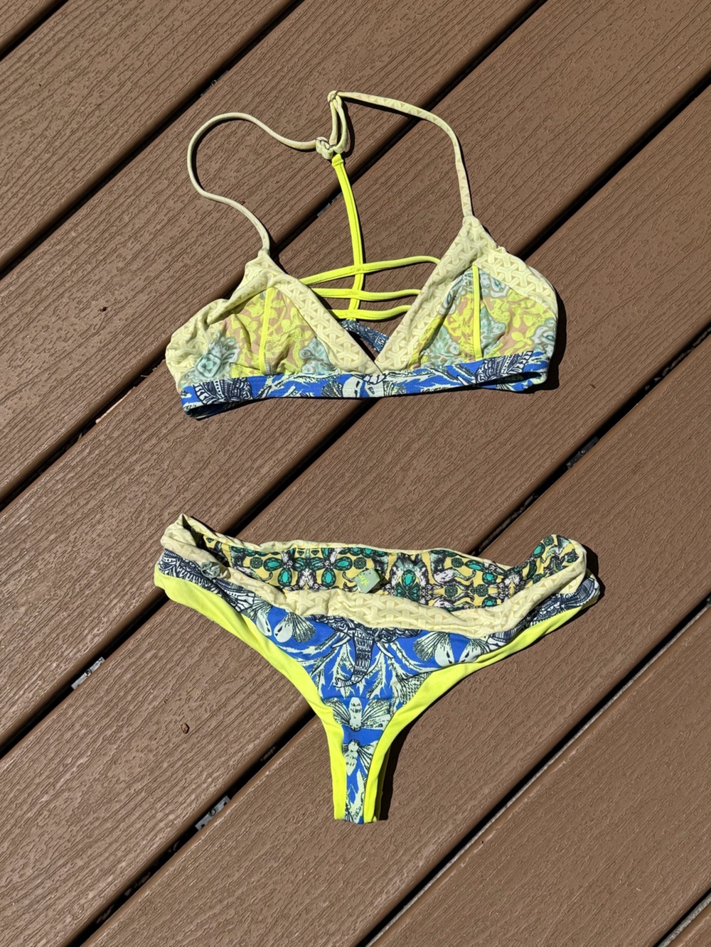 Maaji colorful neon yellow print strappy back bikini set medium